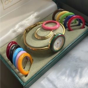 Gucci 1980’s vintage interchangeable bezel bracelet watch